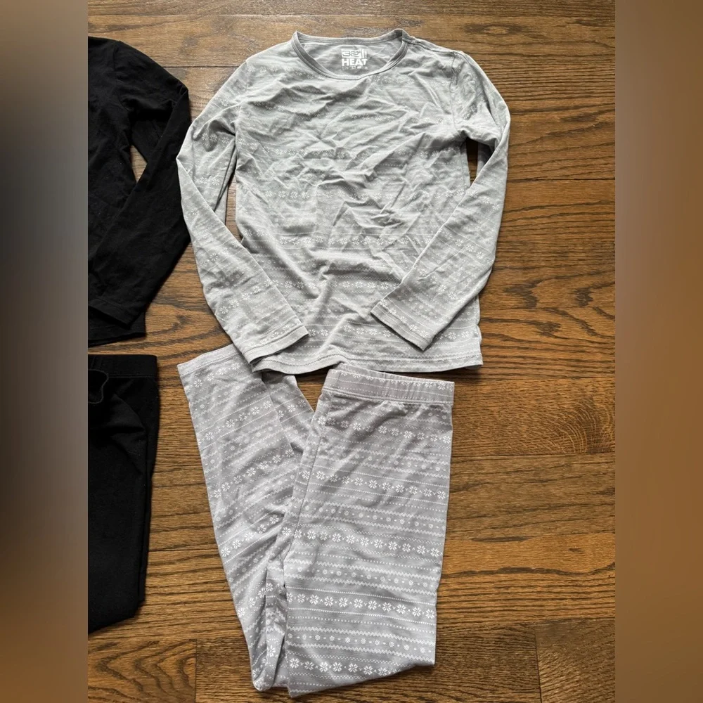 32 Degrees HEAT Thermal Underwear Sets – Black + Gray Pattern, Size Small (S)
